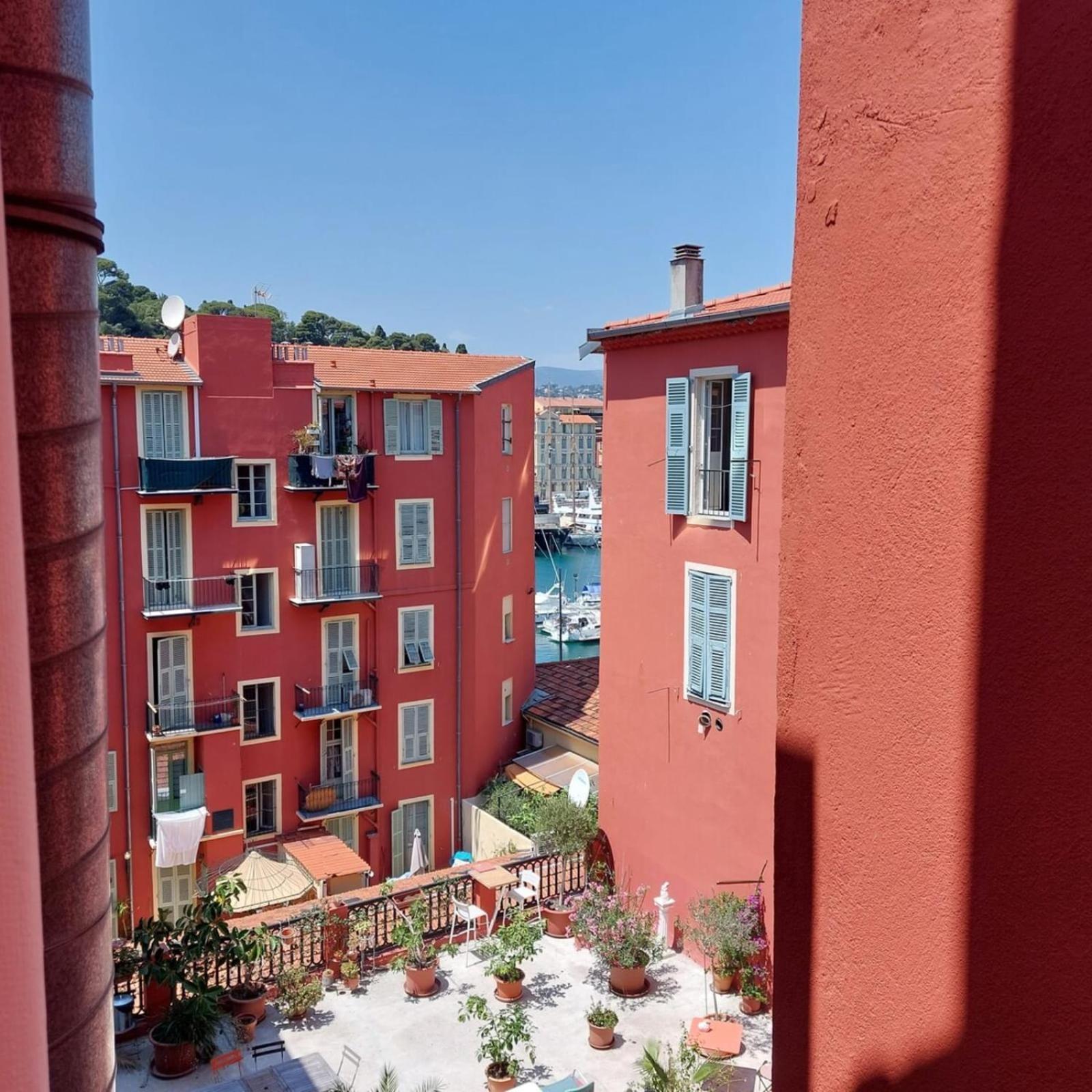Lympia - Beach & Ferry By Foot Balcony - By Tgb Nice Exterior photo